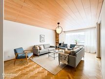 Tunnelmallinen rivitalokoti merinäkymillä! Autotalli vuokrattavissa 50 €/kk