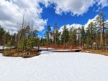 Silta Kirstinlammen saareen