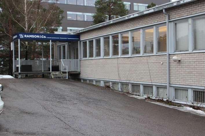 Liiketila, 111 m², Pitäjänmäki, Helsinki