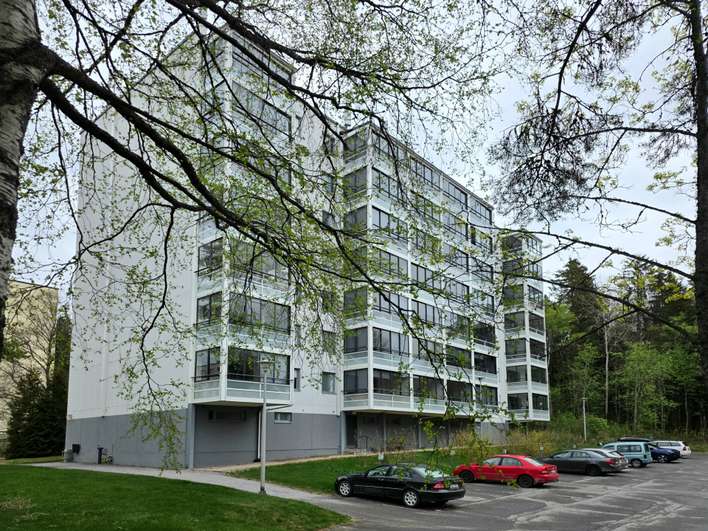 Kerrostalo, 2h + k +kh+ vh + lasitettu parveke, 60,5 m², Kaukajärvi, Tampere