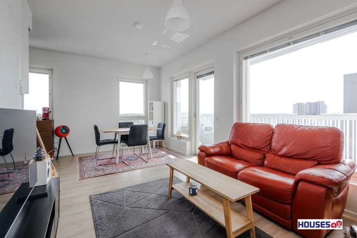 Kerrostalo, 2h, avokeittiö, kph, lasitettu parveke, 44,5 m², Vallikallio - Näkymä 3