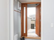 Sisäänkäynti