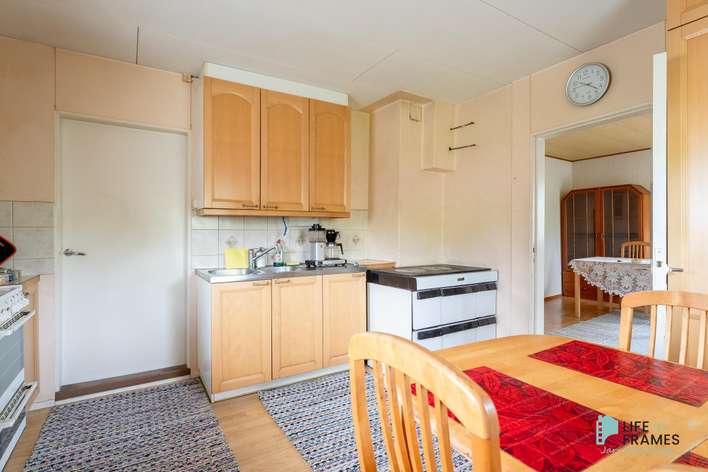 Omakotitalo, 3h + k + s, 80/100 m², Liuhala - Näkymä 4