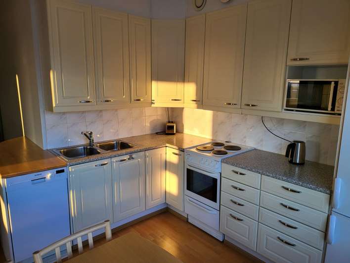 Kerrostalo, 3h + k + parveke/terassi, 53 m², Pitäjänmäki, Helsinki
