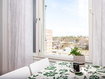 Avokeittiön näkymät.