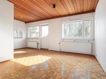 Olohuone ja ruokailutila