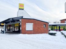 Lähikauppaan kävelymatkaa noin 850 metriä.