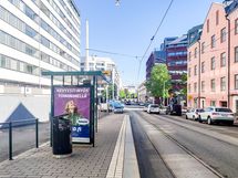 Ratikkapysäkki Porvoonkatu 1 kohdalla