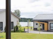 Näkymää olohuoneesta