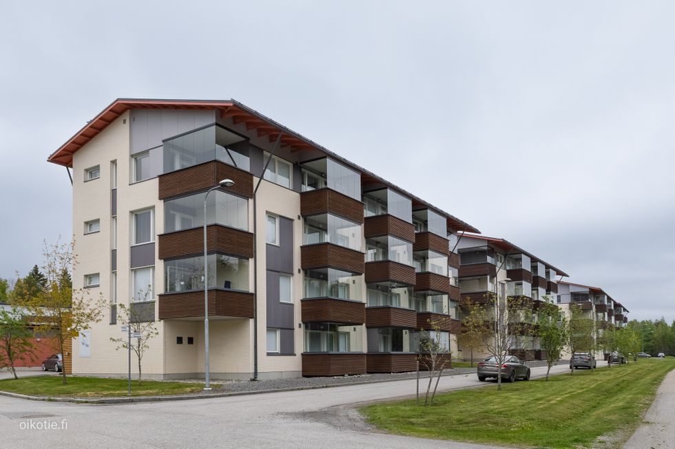 Julkisivu