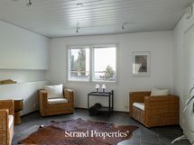 Saunan yhteydessä oleva loungetila