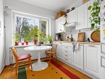 Talonmiehen asunnon keittiö