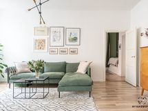 Kodikas olohuone, jossa lämmin fiilis.