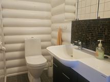 yläkerran wc