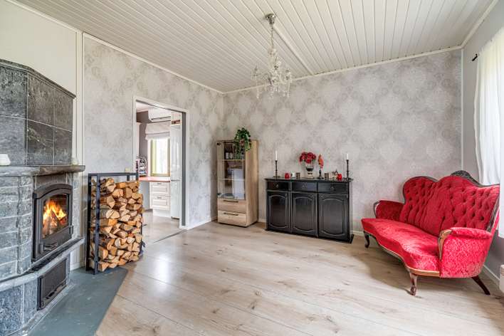 Omakotitalo, 3h + k + takkah + kph, 91 m², Vintteri – pohled 2