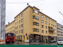 Julkisivu