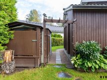 Kesäistä omalta pihalta