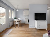 Keittiö ja olohuone.