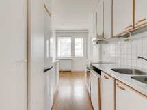 Neitsytsaarentie 8 D