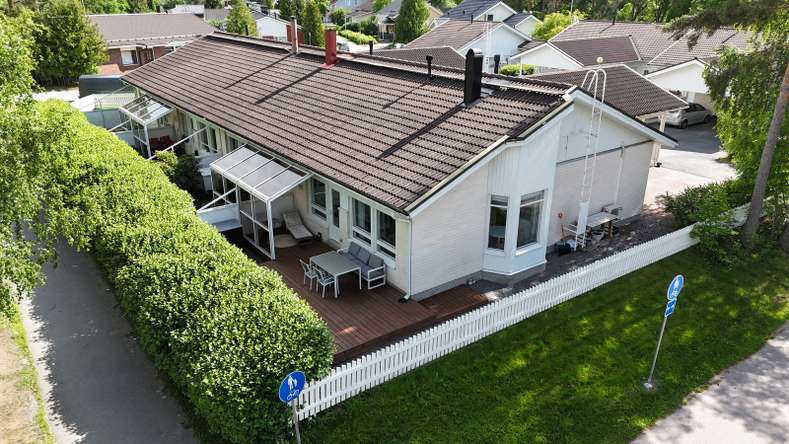 Rivitalo, 4h, kt, khh, erill. wc, kph, s, vh, var, 82,5 m², Hallila, Tampere