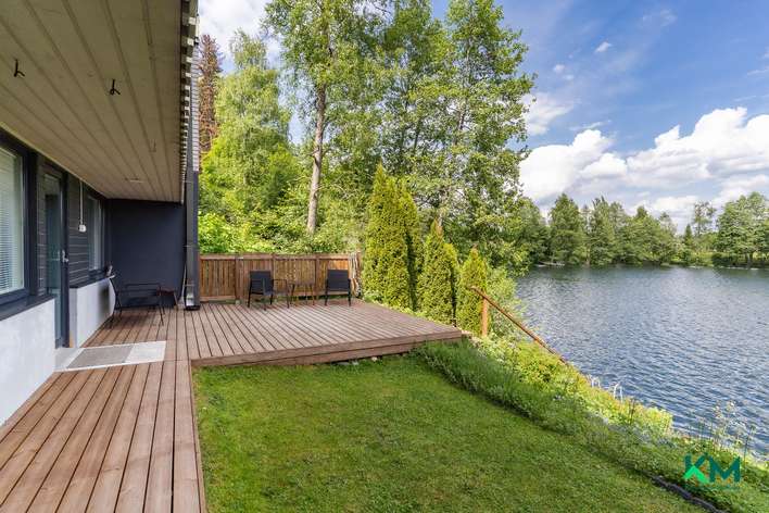 Rivitalo, 4 mh, oh, ruok.h., k, eril. wc x 2, kph, s, pukuh., var., 158 m², Keskusta, Kangasala