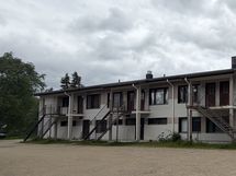 Käynti asuntoon sisäpihalta