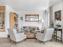 Olohuoneen tähän osaan voi rakentaa huoneen.