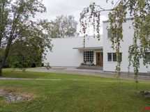 Pääsisäänkäynti