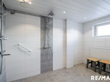 Taloyhtiö saunan pesuhuone