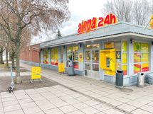 Alepa Vartiokylä 380m päässä asunnolta.