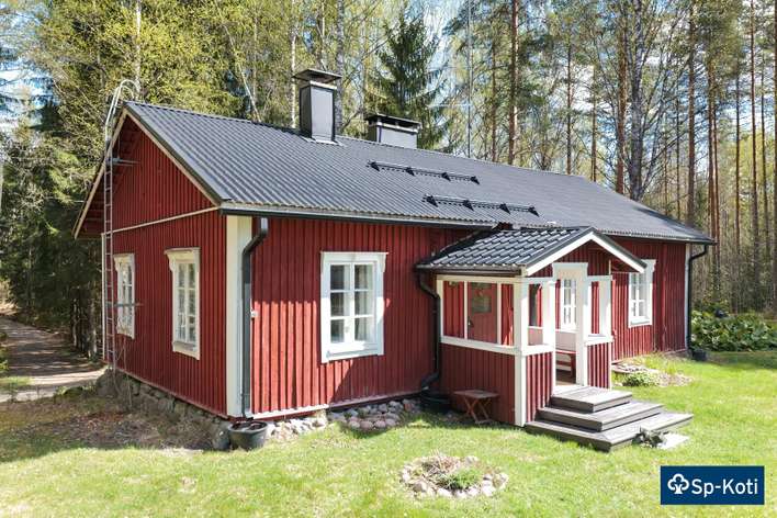 Loma-asunto, Iso tupa+2h+apukeittiö+rantasauna+navetta, 90 m², Kontula