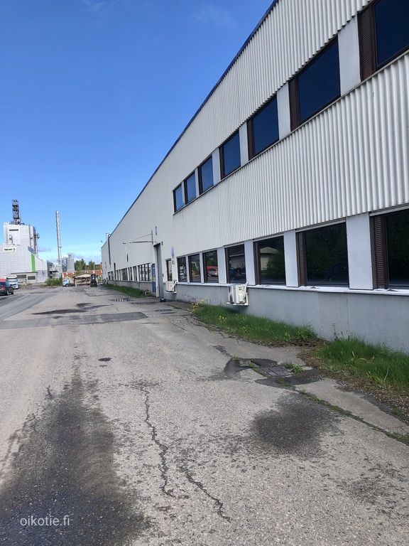 Toimitila, 1 314 m², Messukylä - View 3