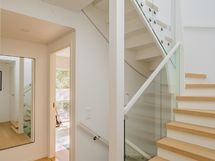 rappuset yläkerrasta kattoterassille