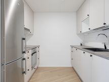 Valokuva vastaavankokoisesta asunnosta A1. Materiaalit voivat vaihdella.