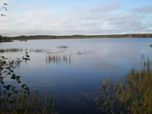 Sievi, Iso-Juurikkajärvi, Juurikkajärventie