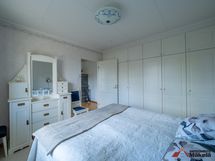 4. Makuuhuone