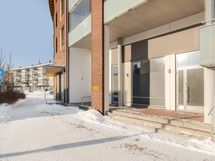 Esteetön kulku liiketilaan