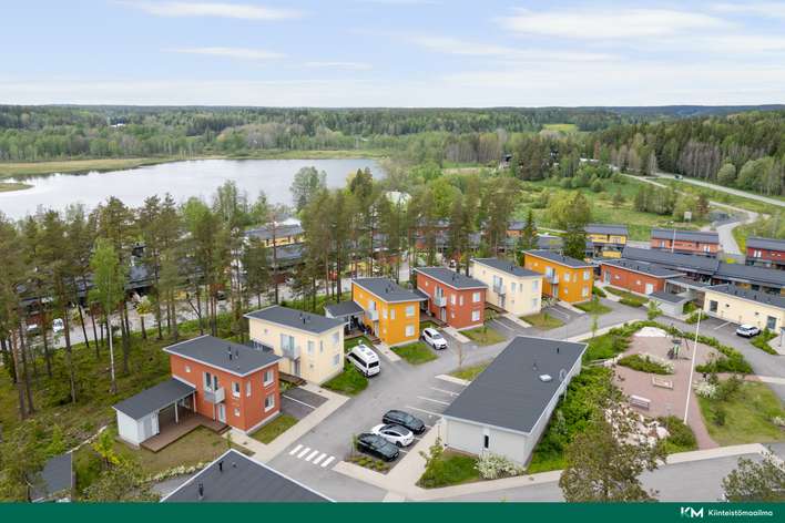 Paritalo, 3h, k, s, wc/khh, osittain lasitettu terassi, 65,5 m², Nupuri, Espoo
