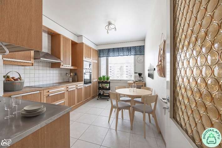 Kerrostalo, 4h, k, eril. wc, kph, s, lasitettu p, 93 m², Tammela – pohled 3