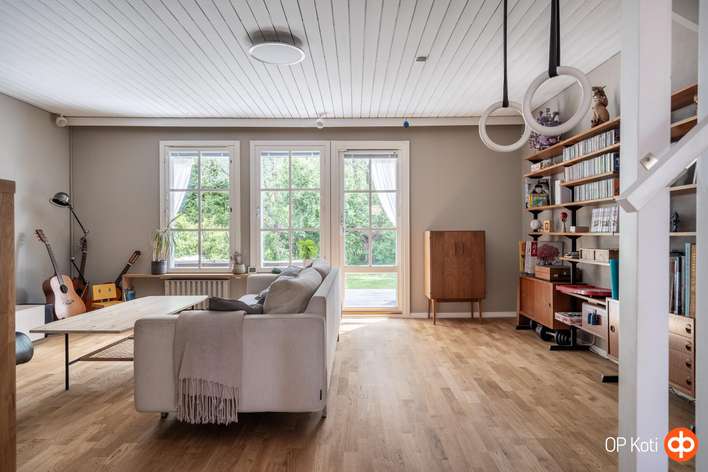 Rivitalo, 4h+k+kph+s+eril.wc+parveke (yj. 4h+k), 102 m², Suna, Espoo