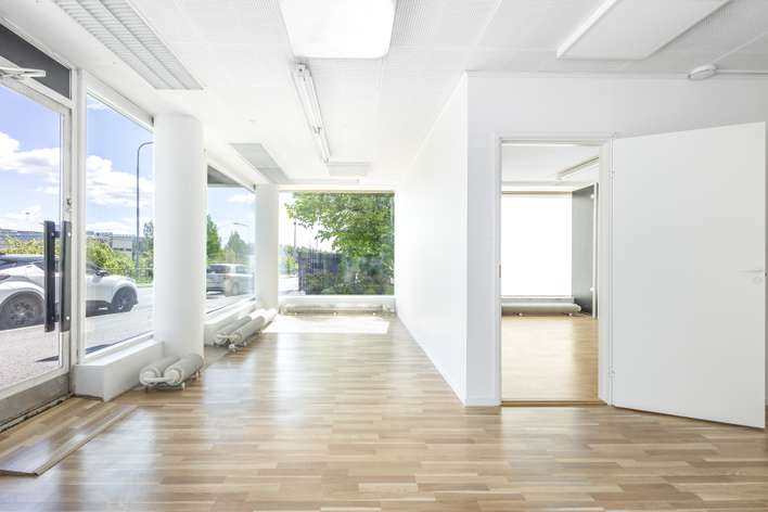 Liiketila, 191,5 m², Viertola, Hyvinkää