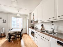 Keittiö on hyvin varusteltu!