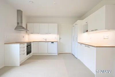 Omakotitalo, 4h+k+s+ph+khh+erill.wc+autokatos+varasto, 102/109 m², Vanhalinna - Näkymä 2