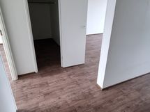 Eteinen
