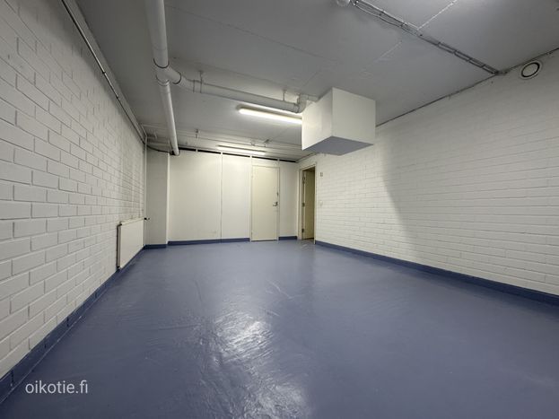 Business premises image
