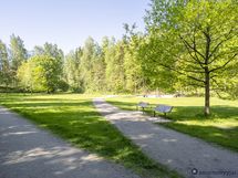 Viereinen puistoalue