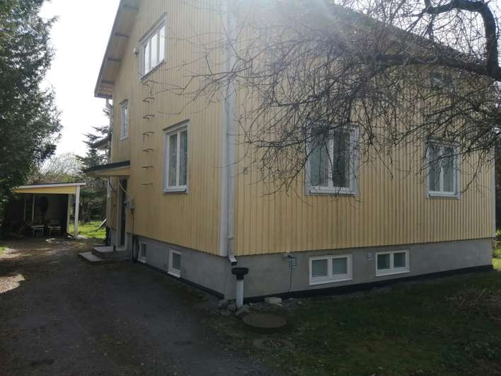 Omakotitalo, 3 - 4h + k + 3x wc, takkahuone  + khh + kph +  sauna, 135 m², Puistomäki, Turku