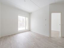 Alakerran makuuhuone