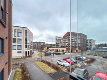 Asunnosta näkymät länteen.