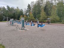 Lähellä on myös liikuntapuisto.